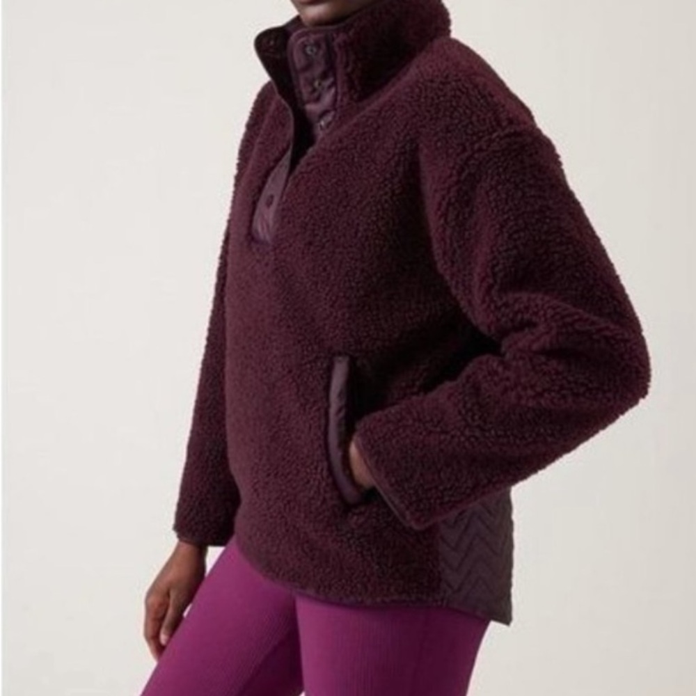NWT Athleta Cozy Sherpa Pull Over Snap Sweater Pockets. Maroon